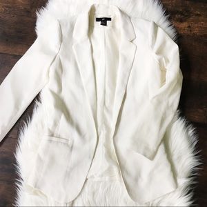 White boyfriend blazer